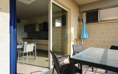 Accommodation:&nbsp;Marta 616.8