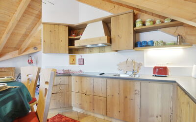 Accommodation:&nbsp;Maura 654.1