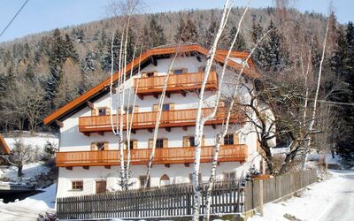 Valdàora 654: Winter, Property, House, Snow, Home, Architecture, Real Estate, Building, Roof, Log Cabin