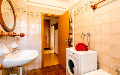 Accommodation:&nbsp;Mantina 626.1