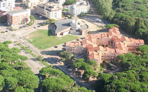 Rosolina Mare 621: Aerial Photography, Bird'S-Eye View, Building, Historic Site, Architecture, City, Village, Landscape, Photography, Ruins