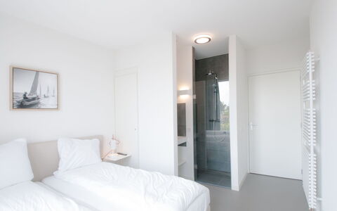 Oesterdam Resort: Building, Comfort, Door, Wood, Shade, Interior Design, Flooring, Floor