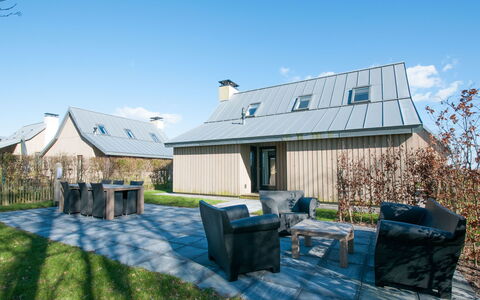 Oesterdam Resort: Property, House, Home, Residential Area, Roof, Building, Real Estate, Architecture, Grass, Backyard