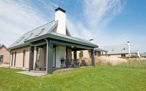 Oesterdam Resort: Property, House, Home, Building, Real Estate, Sky, Architecture, Estate, Cottage, Rural Area