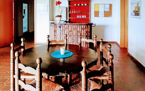 Vista Panorama: Room, Dining Room, Interior Design, Furniture, Table, Floor, Building, Flooring, Living Room, House