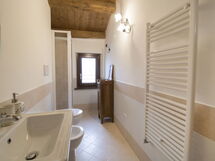 Accommodation:&nbsp;Collemontanino 200.2