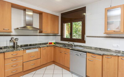Accommodation:&nbsp;Mas Mato Up 605.2