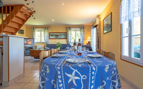 Chez Laurette: Table, Furniture, Property, Window, Azure, Chair, Interior Design, Architecture, Decoration, Tablecloth