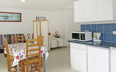 Accommodation:&nbsp;Les Macareux (Pgx305) 602.6