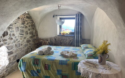 Il Mulino (Vlo207): Furniture, Window, Building, Azure, Interior Design, Chair, Architecture, Picture Frame, Floor, House