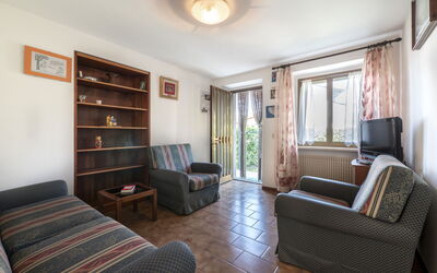 Il Castelliere 601.2: Furniture, Picture Frame, Building, Wood, Comfort, Architecture, Couch, Bookcase, Floor, Living Room
