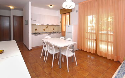 Las Palmas (Lig445) 644.1: Room, Property, Furniture, Interior Design, Floor, Building, Kitchen, Ceiling, House, Cabinetry
