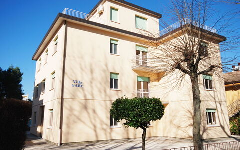 Villa Gaby: Sky, Building, Plant, Window, House, Tree, Urban Design, Material Property, Residential Area