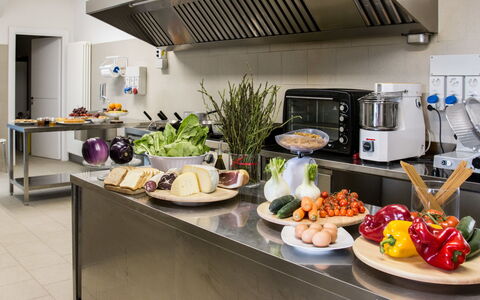 Futura: Food, Tableware, Countertop, Kitchen, Home Appliance, Dishware, Kitchen Appliance, Interior Design, Ingredient