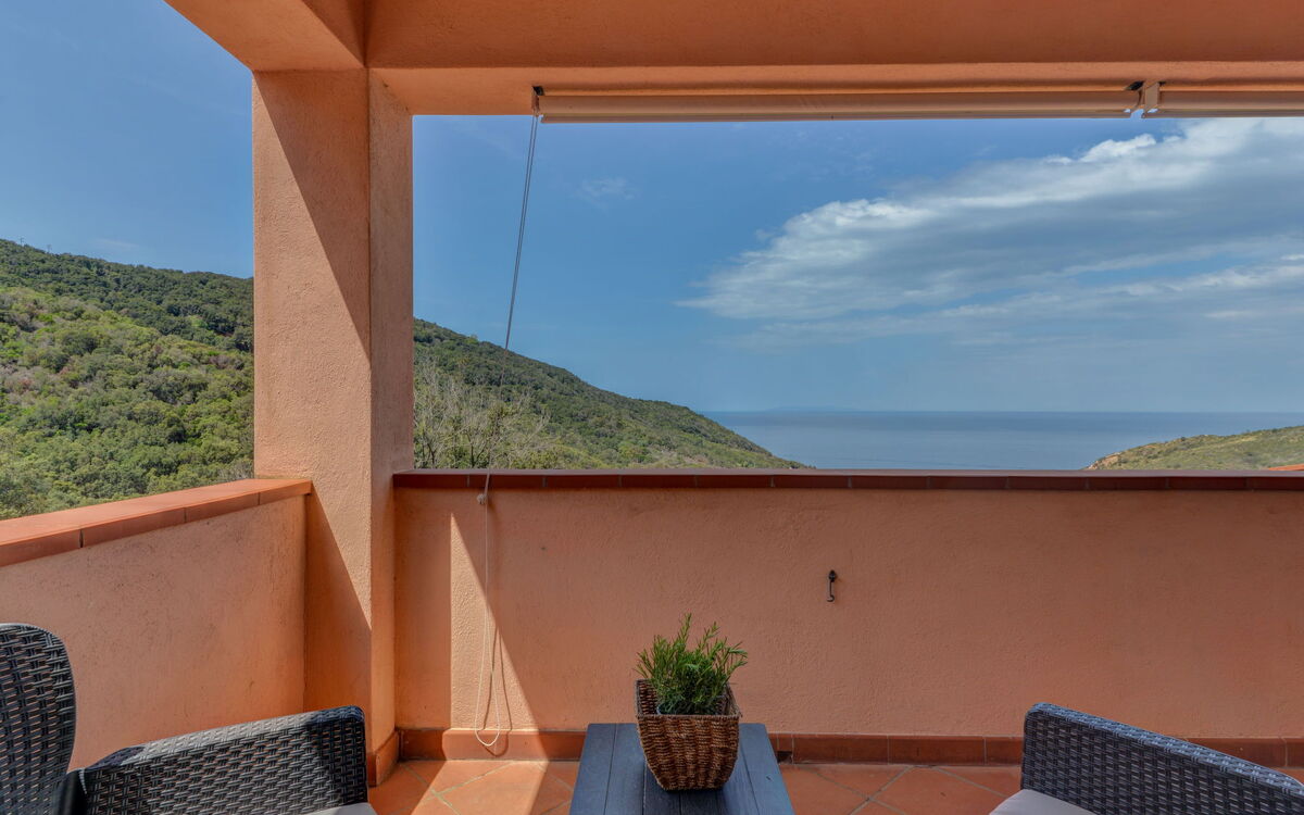 Accommodation:&nbsp;La Paradisa 601.1