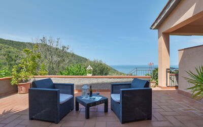 Accommodation:&nbsp;La Paradisa 601.2