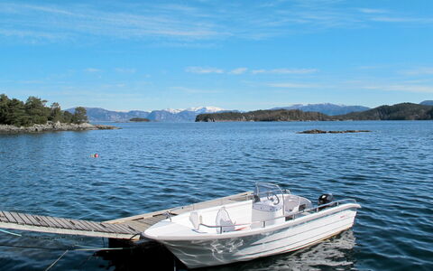 Galanten: Water, Sky, Cloud, Boat, Water Resources, Watercraft, Nature, Azure, Boats And Boating--Equipment And Supplies, Vehicle