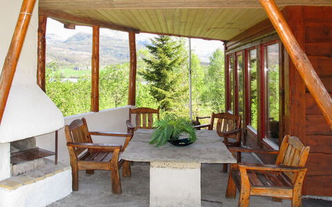 Elisabeth: Property, Furniture, Plant, Wood, Shade, Chair, Building, Interior Design, Tree, Floor