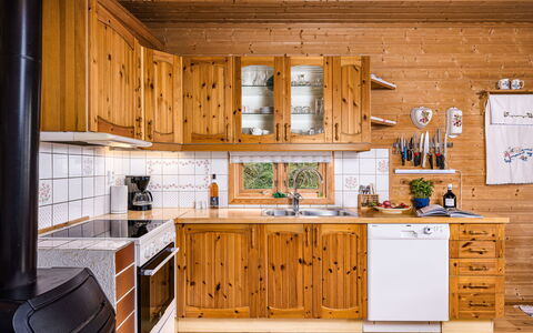 Krokeggi: Kitchen, Cabinetry, Countertop, Kitchen Appliance, Wood, Major Appliance, Cupboard, Kitchen Stove, Interior Design, Drawer