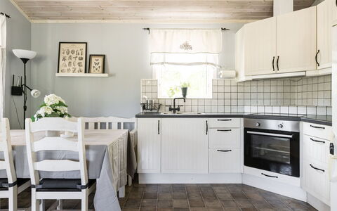Skärvudde Huset: Cabinetry, Furniture, Property, Sink, Countertop, Tap, Kitchen Stove, Wood, Interior Design, Kitchen Sink