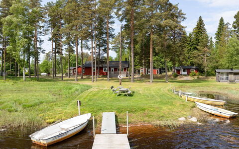 Gissarp Gryningen: Water, Plant, Water Resources, Sky, Cloud, Boat, Vehicle, Nature, Tree, Natural Landscape
