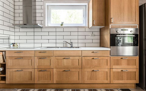 Erikstorp 144: Brown, Countertop, Cabinetry, Kitchen Sink, Kitchen, Tap, Drawer, Sink, Building, Wood