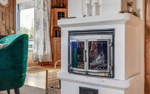 Bofall: Blue, Wood, Hearth, Interior Design, Floor, Rectangle, Flooring, Real Estate, Building, Gas