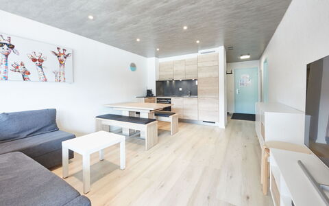 Accommodation:&nbsp;Flache 204 644.57