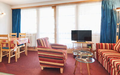Accommodation:&nbsp;Arzinol 106 644.51