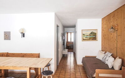 Accommodation:&nbsp;Arzinol 108 644.59