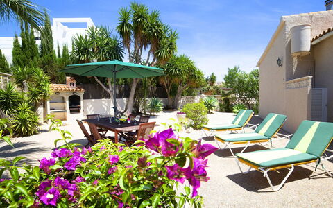 Alma: Property, Resort, Real Estate, Building, Vacation, House, Botany, Patio, Home, Villa