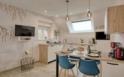 Accommodation:&nbsp;Hoedic 648.5