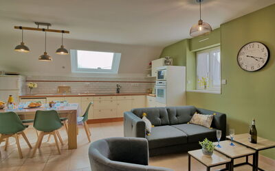 Accommodation:&nbsp;Groix 648.4