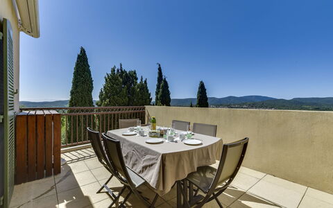 Grimaud 202: Property, Real Estate, House, Table, Building, Room, Furniture, Home, Interior Design, Vacation