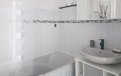 Accommodation:&nbsp;Le Consul 561.3
