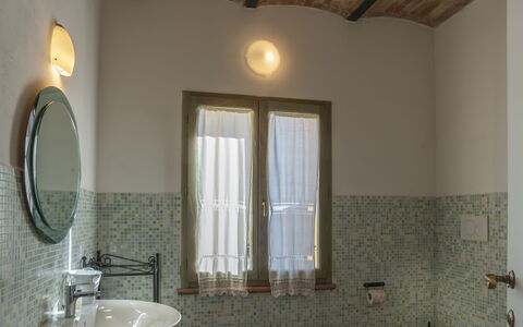 Accommodation:&nbsp;Cilindro
