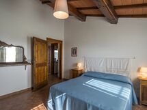 Accommodation:&nbsp;Giambardino