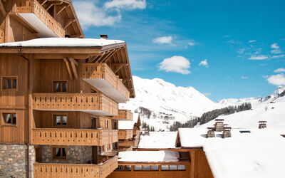 Cgh Rés&Spa le Village de Lessy 611.3: Property, Snow, Winter, Mountain, Roof, House, Wood, Sky, Home, Building