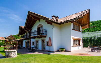 Accommodation:&nbsp;Golden 650.2