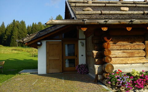 Chalet Baita Tabià Dolomites: Building, Plant, Sky, Property, Window, Flower, Tree, House, Cloud, Shade