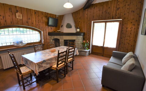 Fenis 300: Room, Property, Furniture, Living Room, Building, Interior Design, Floor, Table, Real Estate, House
