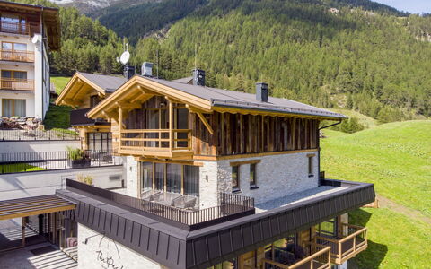 Sölden 751: Mountain, Sky, Property, Building, Cloud, Window, Tree, Wood, Porch, Leisure