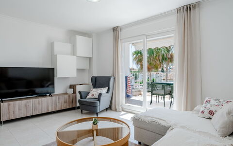 Venecia: Furniture, Interior Design, Flooring, Wood, Floor, Couch, Living Room, Ceiling, Room, Home