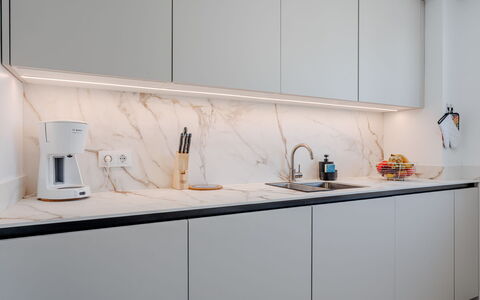 Venecia: Kitchen, Countertop, Interior Design, Kitchen Appliance, Lighting, Cabinetry, Home Appliance, Major Appliance, Light Fixture