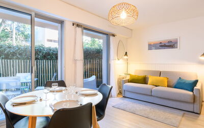 Accommodation:&nbsp;Le Galion 577.2
