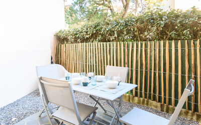 Accommodation:&nbsp;Le Galion 577.2