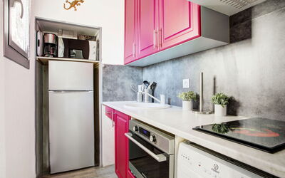 Accommodation:&nbsp;Les Villageoises 330.3