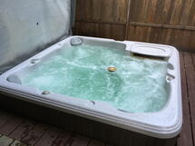 76mbr-a Traditional Country Chalet!