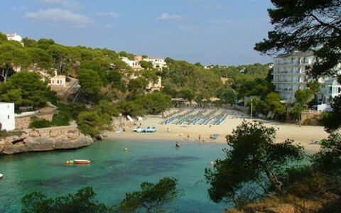Cala Santanyí Beach House Jm: Water, Sky, Water Resources, Plant, Cloud, Boat, Tree, Building, Coastal And Oceanic Landforms, Natural Landscape