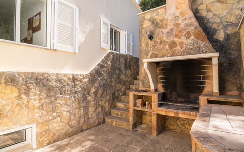 Cala Santanyí Beach House Jm: Shade, Flagstone, Wood Stain, Backyard, Tile, Stone Wall, Deck, Balcony, Porch